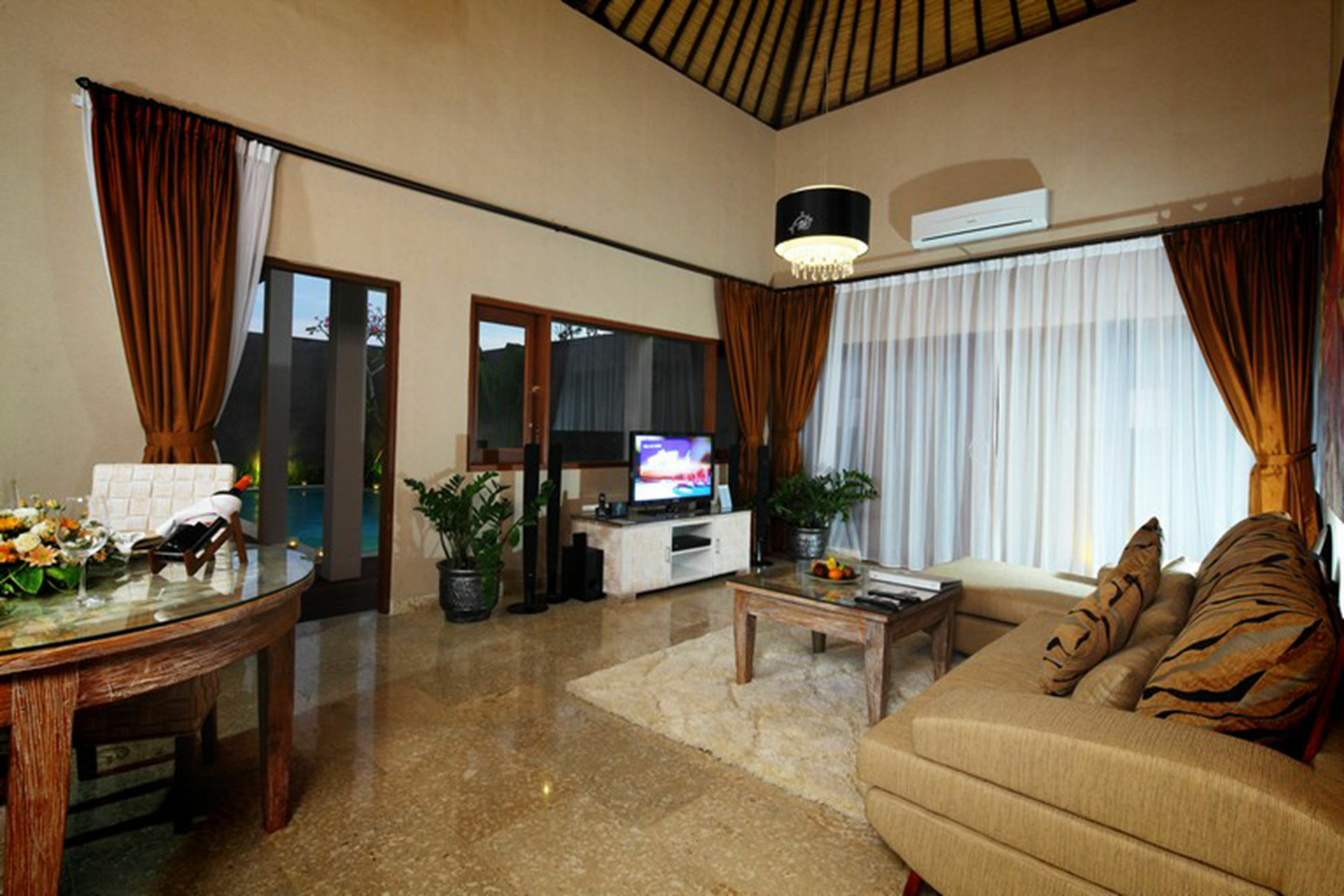 Nunamkhalu Private Villa&Spa Nusa Dua  Luaran gambar